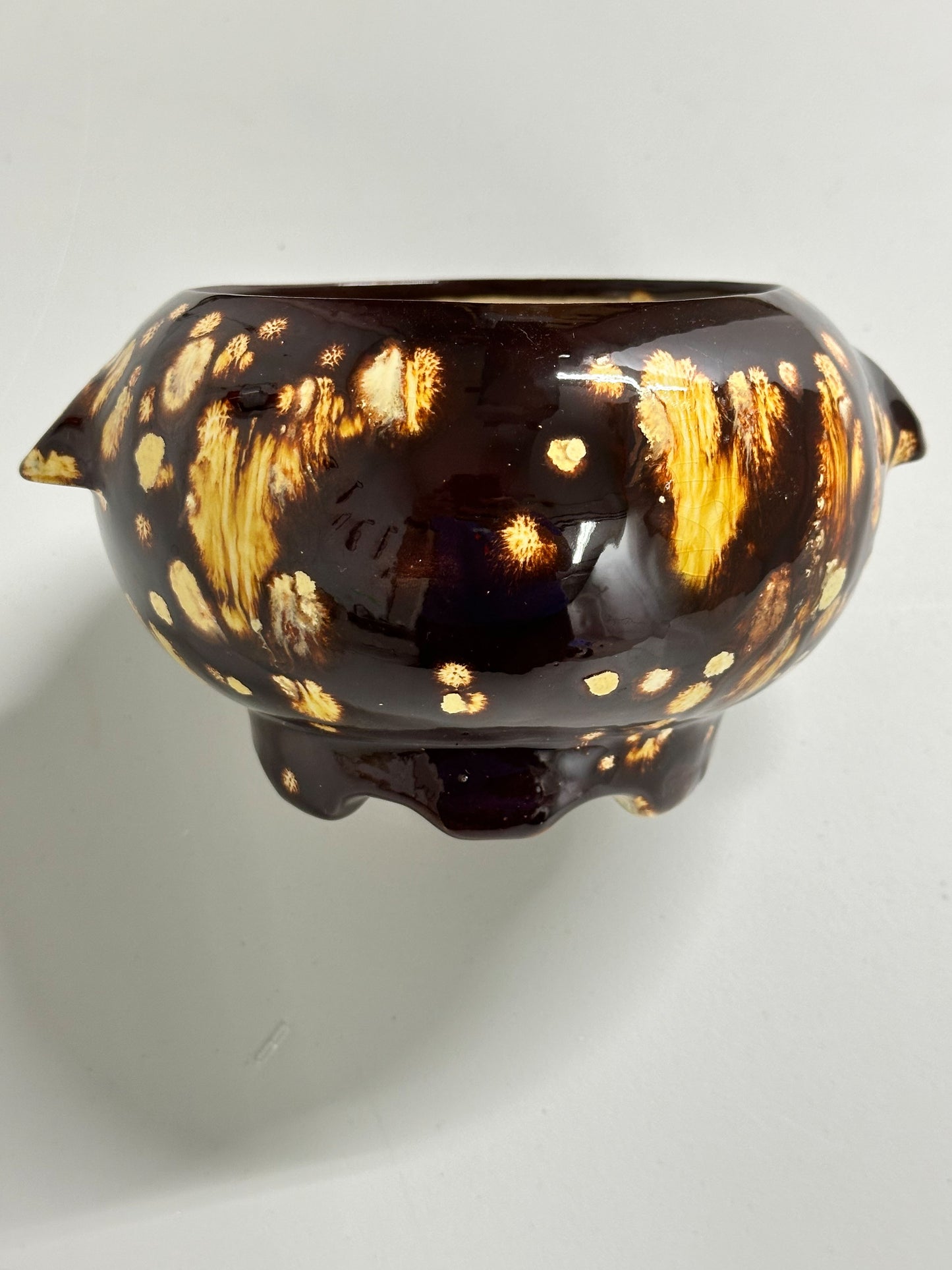 1970's Americana Folk Art Pottery Bowl, High Gloss Brown and Buttercream Splatter, Good condition